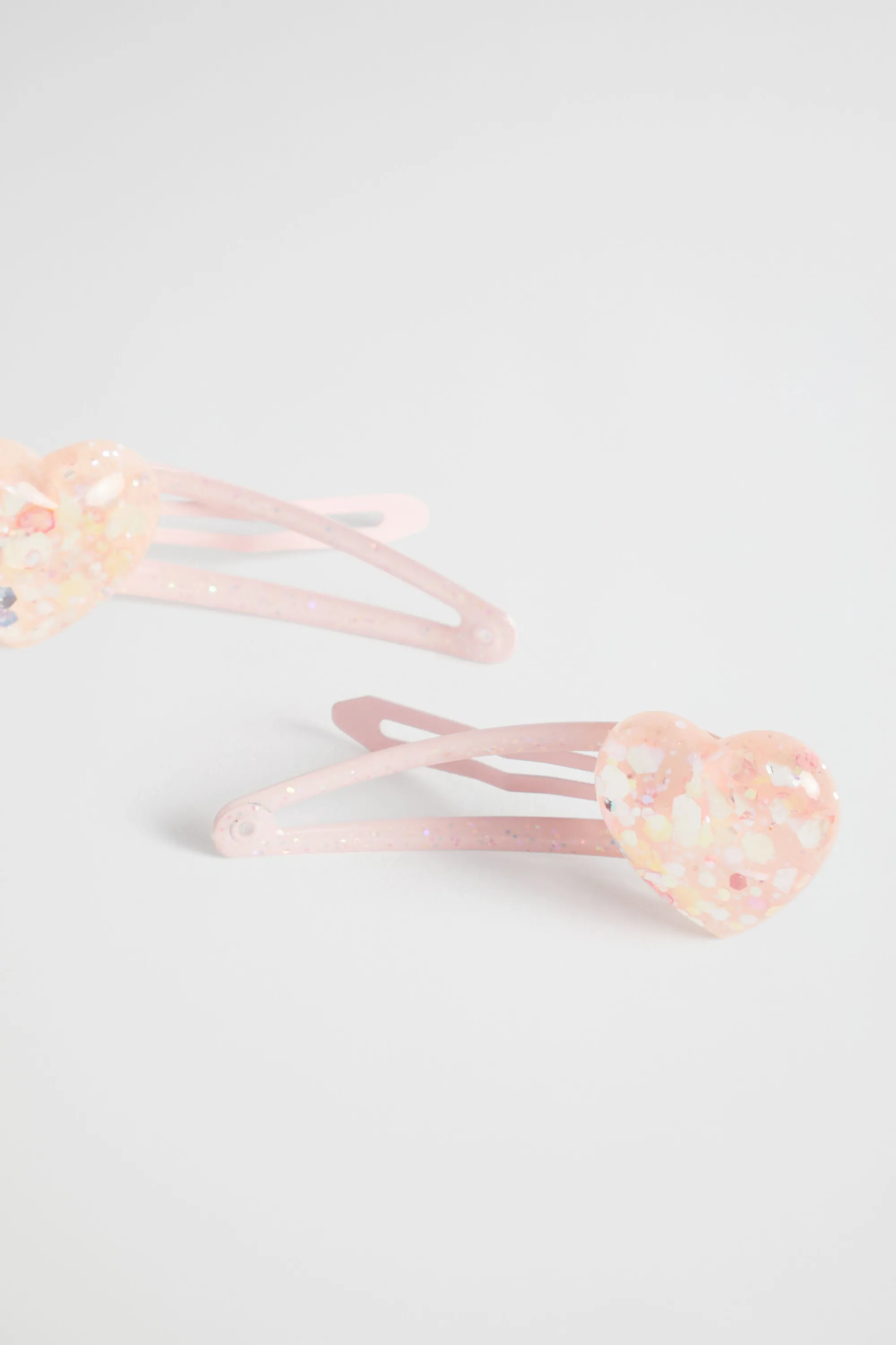 Girl Seed Heritage Hair Accessories-Acrylic Glitter Heart Snaps