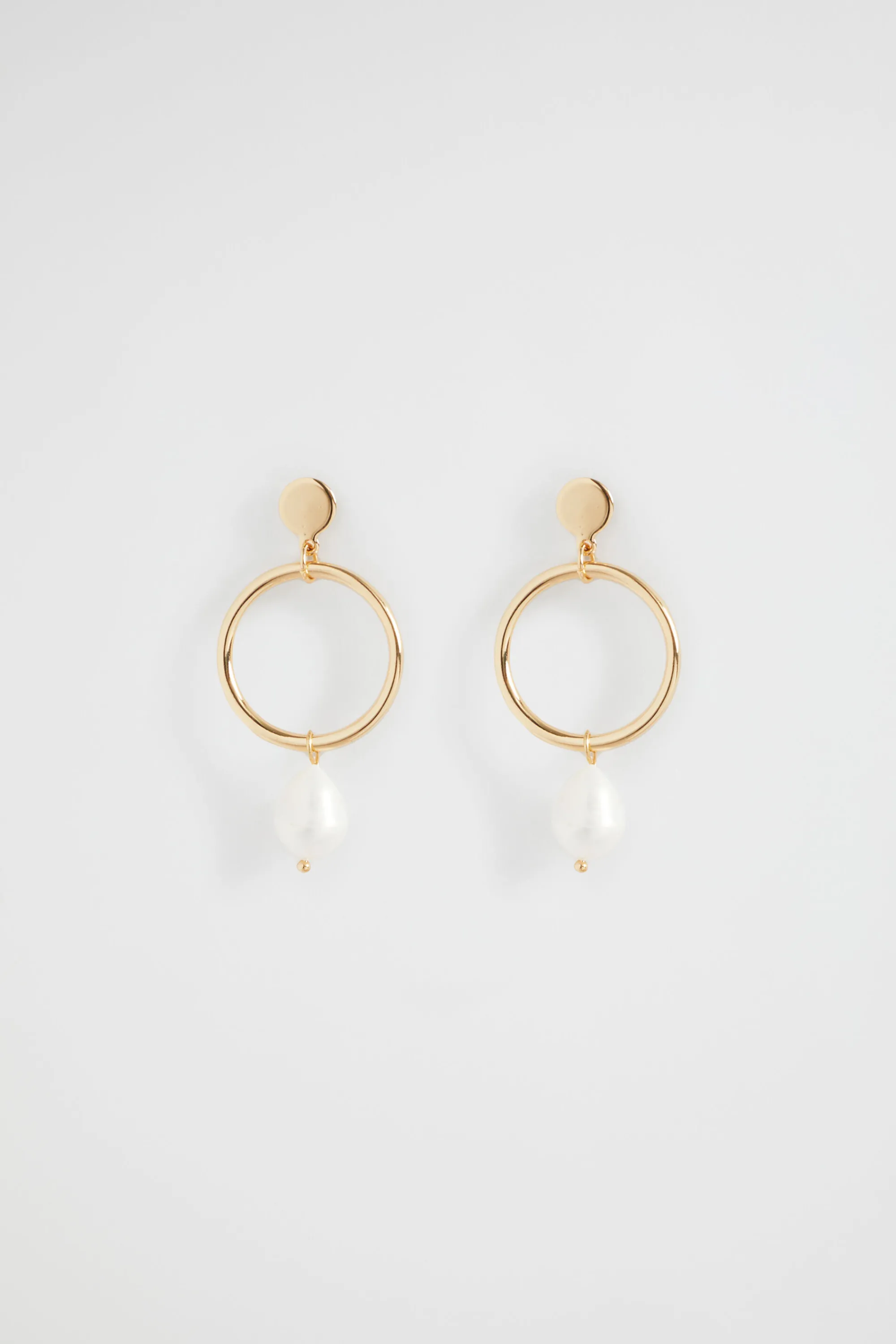 Woman Seed Heritage Jewellery-Circle Pearl Earring