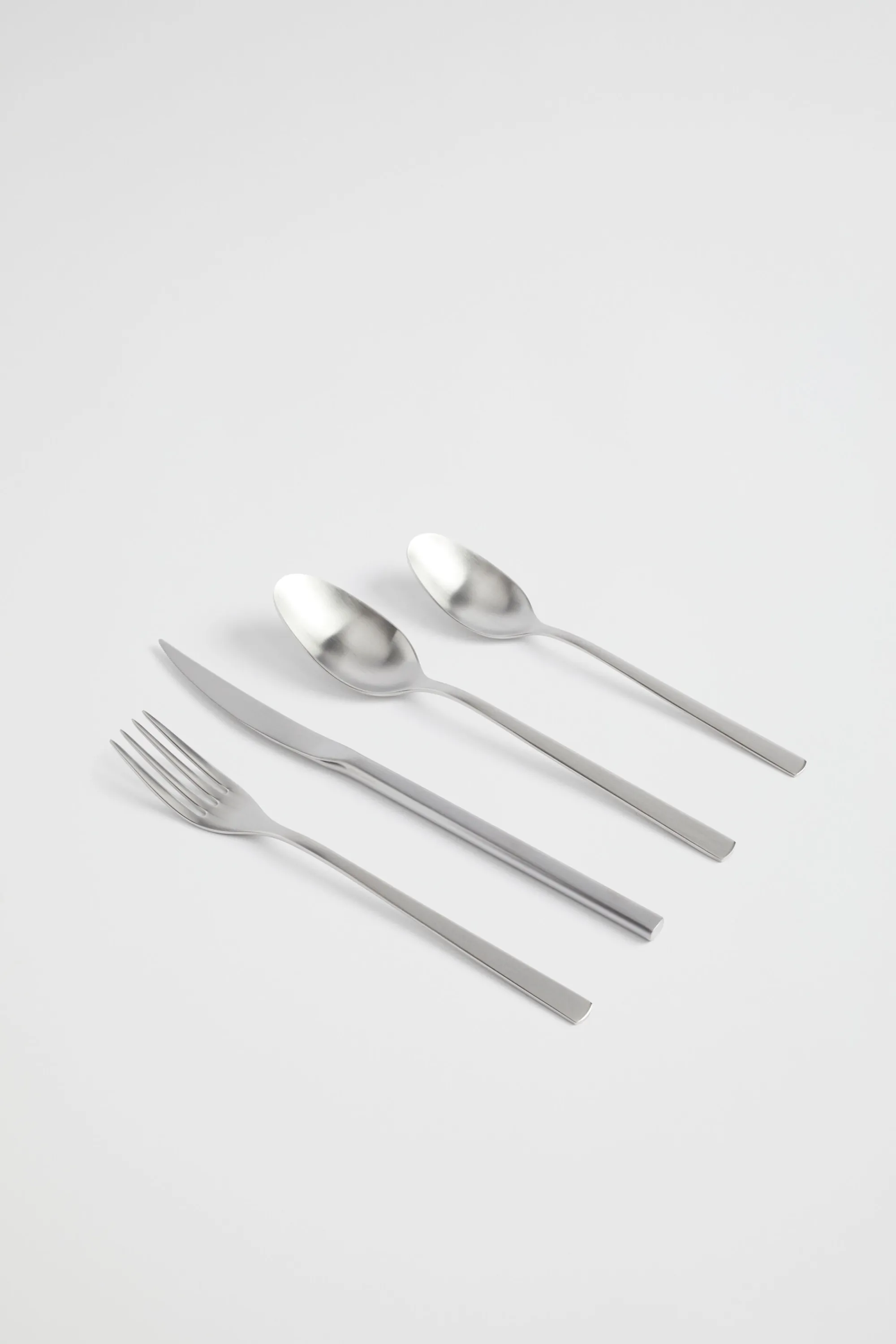 Seed Heritage Kitchen & Dining-Rae 16 Piece Cutlery Set